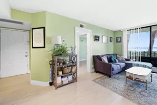 760 Executive Center Dr, West Palm Beach, FL 33401 - Photo 3