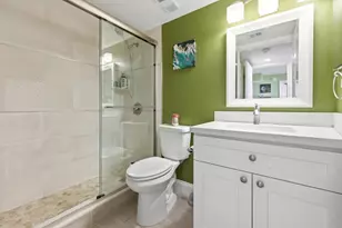 760 Executive Center Dr, West Palm Beach, FL 33401 - Photo 11