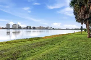 760 Executive Center Dr, West Palm Beach, FL 33401 - Photo 15