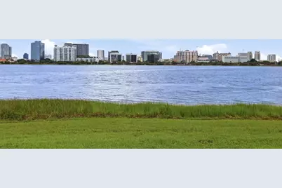 760 Executive Center Drive #24, West Palm Beach, FL 33401 - Photo 17
