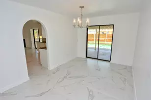 943 SE Browning Ave, Port Saint Lucie, FL 34983 - Photo 9