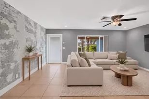 1023 SW 25th Pl, Boynton Beach, FL 33426 - Photo 3