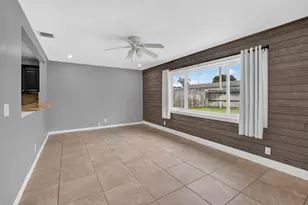 1023 SW 25th Pl, Boynton Beach, FL 33426 - Photo 25