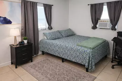 2330 NE 1st Avenue, Pompano Beach, FL 33060 - Photo 5