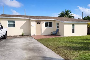 2330 NE 1st Ave, Pompano Beach, FL 33060 - Photo 1