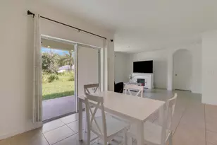 643 NW Riverside Dr, Port Saint Lucie, FL 34983 - Photo 17