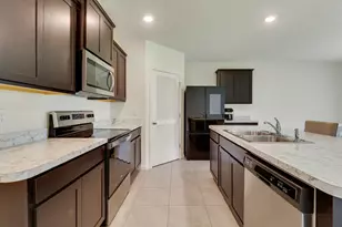 643 NW Riverside Dr, Port Saint Lucie, FL 34983 - Photo 11