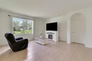 643 NW Riverside Dr, Port Saint Lucie, FL 34983 - Photo 21