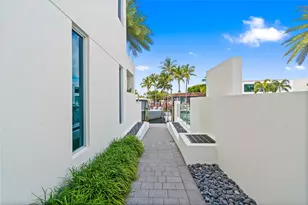 221 Shore Ct, Lauderdale by the Sea, FL 33308 - Photo 7