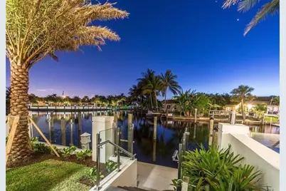 221 Shore Court, Lauderdale by the Sea, FL 33308 - Photo 9