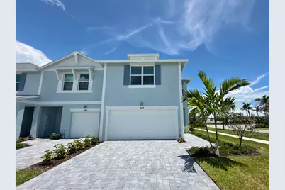 663 Salisbury Circle, Fort Pierce, FL 34982 - Photo 1