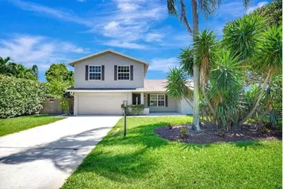 4610 Pine Tree Drive, Delray Beach, FL 33445 - Photo 1