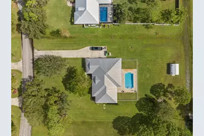 10611 Pine Needle Drive, Fort Pierce, FL 34945 - Photo 3