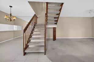 350 Prestwick Cir, Palm Beach Gardens, FL 33418 - Photo 23