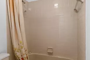 350 Prestwick Cir, Palm Beach Gardens, FL 33418 - Photo 29