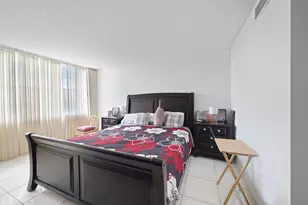 1200 St Charles Pl, Pembroke Pines, FL 33026 - Photo 21