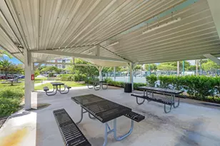 1200 St Charles Pl, Pembroke Pines, FL 33026 - Photo 25