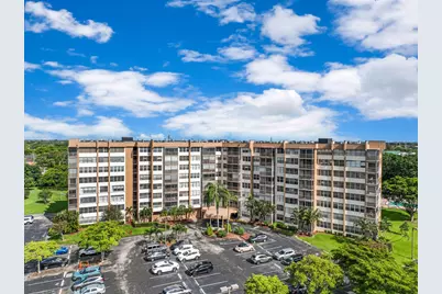 1200 Saint Charles Place #509, Pembroke Pines, FL 33026 - Photo 31