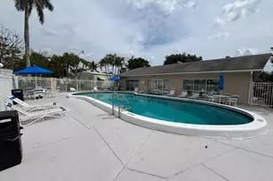13 Havenwood Dr, Pompano Beach, FL 33064 - Photo 23