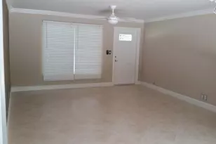 250 NW 46th St, Boca Raton, FL 33431 - Photo 9