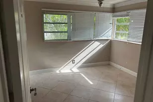 250 NW 46th St, Boca Raton, FL 33431 - Photo 5