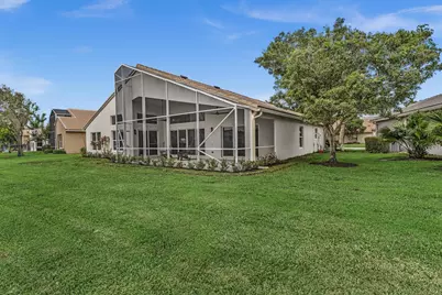 11613 Pamplona Boulevard, Boynton Beach, FL 33437 - Photo 55