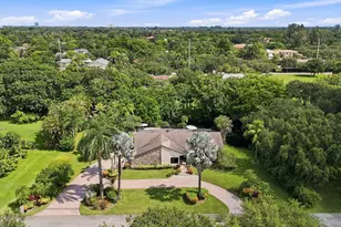 11601 SW 21st Ct, Davie, FL 33325 - Photo 3