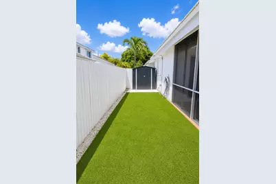 2974 Torrey Pine Lane, Lake Worth, FL 33462 - Photo 33