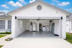 2974 Torrey Pine Ln, Lake Worth, FL 33462 - Photo 23