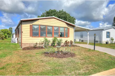 705 Hyacinth Circle, Barefoot Bay, FL 32976 - Photo 3