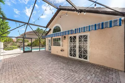 559 NW 38th Terrace, Deerfield Beach, FL 33442 - Photo 25