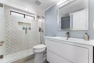 559 NW 38th Terrace, Deerfield Beach, FL 33442 - Photo 15