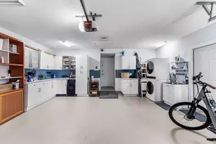 559 NW 38th Terrace, Deerfield Beach, FL 33442 - Photo 23