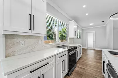 1150 W 25th Street, Riviera Beach, FL 33404 - Photo 5