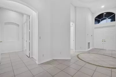 6842 Fairway Lakes Drive, Boynton Beach, FL 33472 - Photo 11