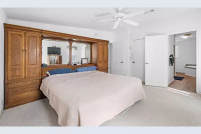 8185 14th Hole Drive, Port Saint Lucie, FL 34952 - Photo 5