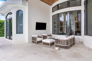 2212 Acorn Palm Rd, Boca Raton, FL 33432 - Photo 9