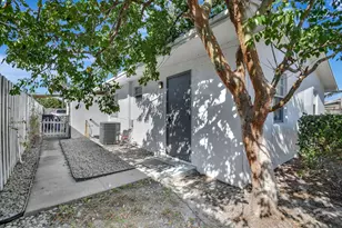 1001 S L St, Lake Worth Beach, FL 33460 - Photo 17