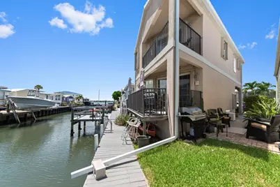 37 Nettles Boulevard, Jensen Beach, FL 34957 - Photo 3