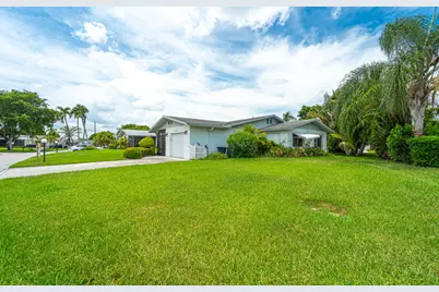 6085 Stanley Lane, Delray Beach, FL 33484 - Photo 3