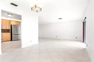 6085 Stanley Ln, Delray Beach, FL 33484 - Photo 11