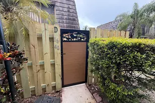 1640 Forest Lakes Cir, West Palm Beach, FL 33406 - Photo 1