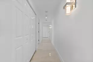 100 S Birch Rd, Fort Lauderdale, FL 33316 - Photo 23