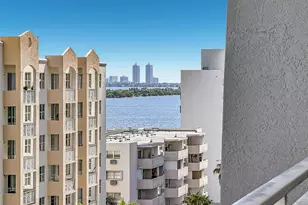 444 NE 30th Street NE, Miami, FL 33137 - Photo 23