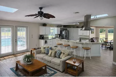 728 N Fischer Circle, Sebastian, FL 32958 - Photo 5
