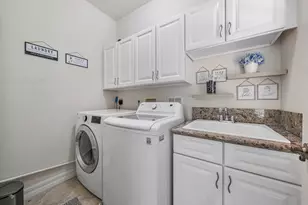 3446 Princeton Dr, Wellington, FL 33414 - Photo 25