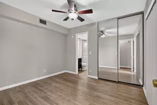3659 Victoria Dr, West Palm Beach, FL 33406 - Photo 13