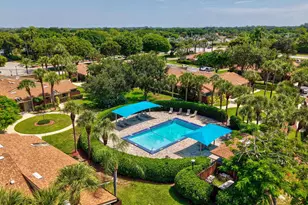 204 Meadows Dr, Boynton Beach, FL 33436 - Photo 37
