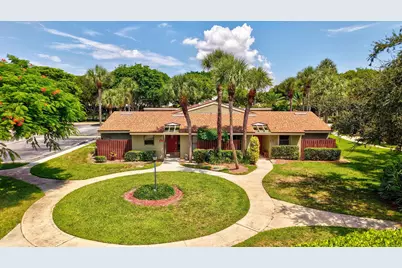 204 Meadows Drive, Boynton Beach, FL 33436 - Photo 35