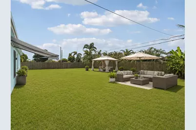 572 SW Bacon Terrace, Port Saint Lucie, FL 34953 - Photo 11